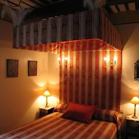 Bed and Breakfast Bize De La Tour Saint-Bonnet-du-Gard Zimmer foto