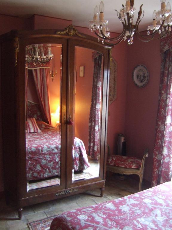 Bed and Breakfast Bize De La Tour Saint-Bonnet-du-Gard Zimmer foto