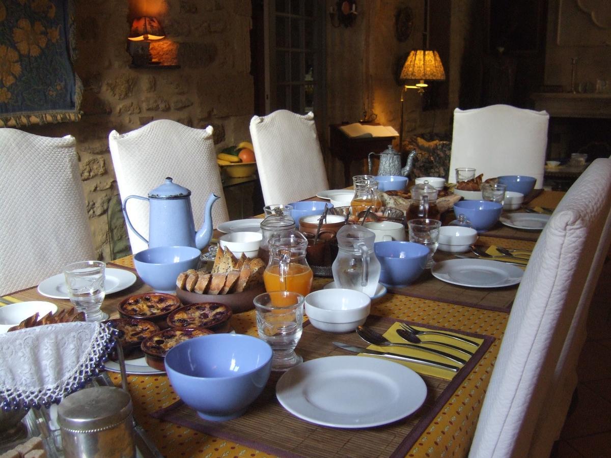 Bed and Breakfast Bize De La Tour Saint-Bonnet-du-Gard Exterior foto